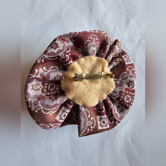 Camelia flower tie scarf maroon tan corsage brooch pin unisex formal event luxur - Picture 3 of 10